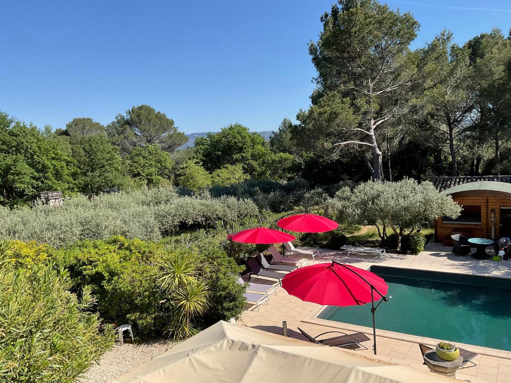 Appel Du Luberon Villa Mérindol Buitenkant foto