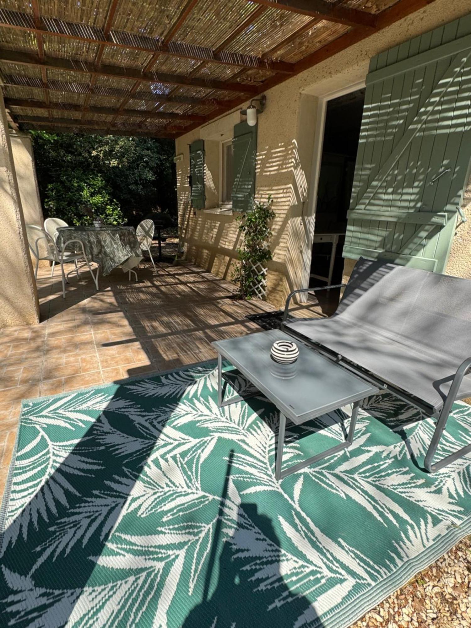 Appel Du Luberon Villa Mérindol Buitenkant foto