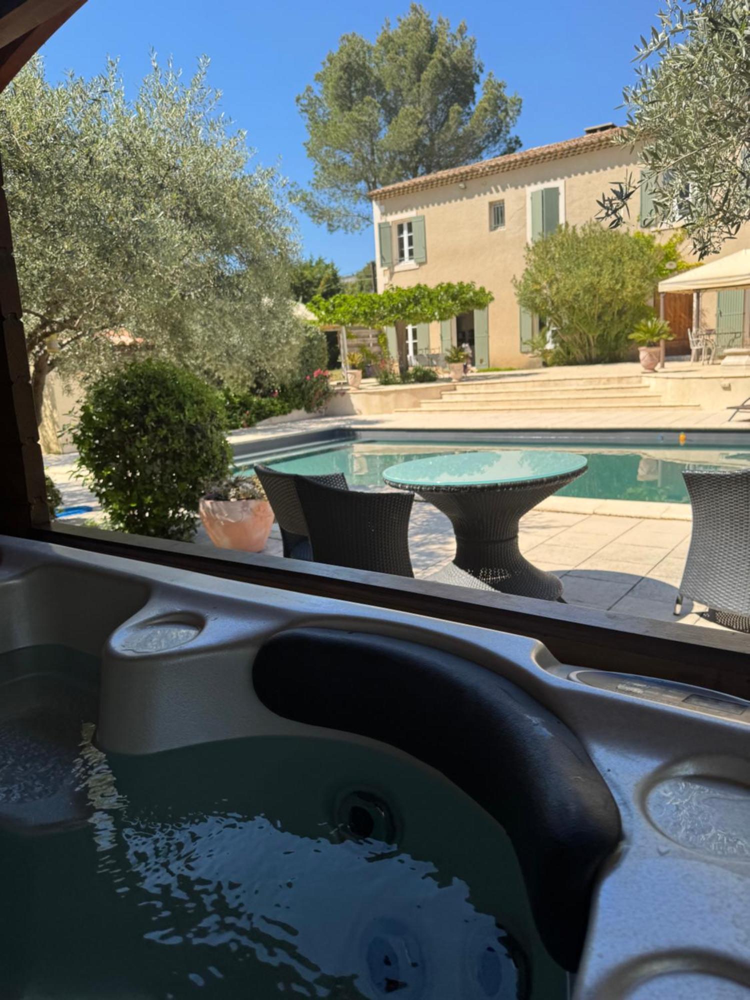 Appel Du Luberon Villa Mérindol Buitenkant foto