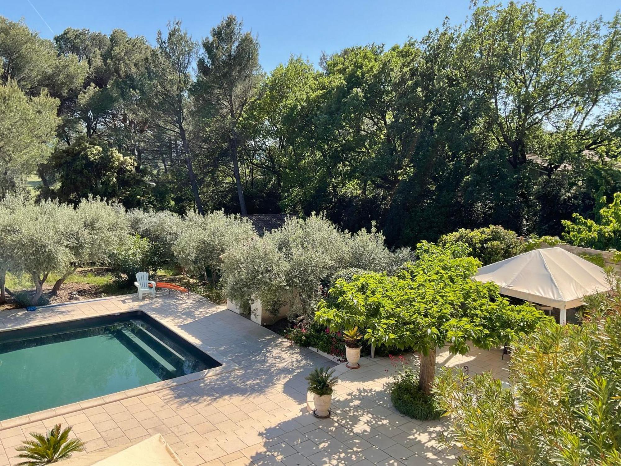 Appel Du Luberon Villa Mérindol Buitenkant foto